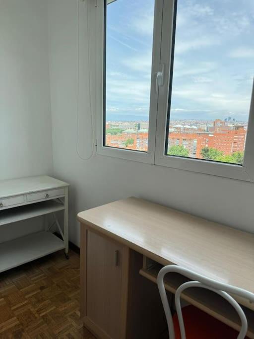 Piso Cerca Al Centro De Madrid San Luciano Lägenhet Exteriör bild