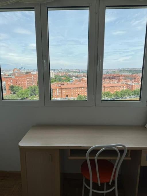 Piso Cerca Al Centro De Madrid San Luciano Lägenhet Exteriör bild