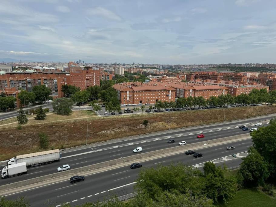Piso Cerca Al Centro De Madrid San Luciano Lägenhet Exteriör bild